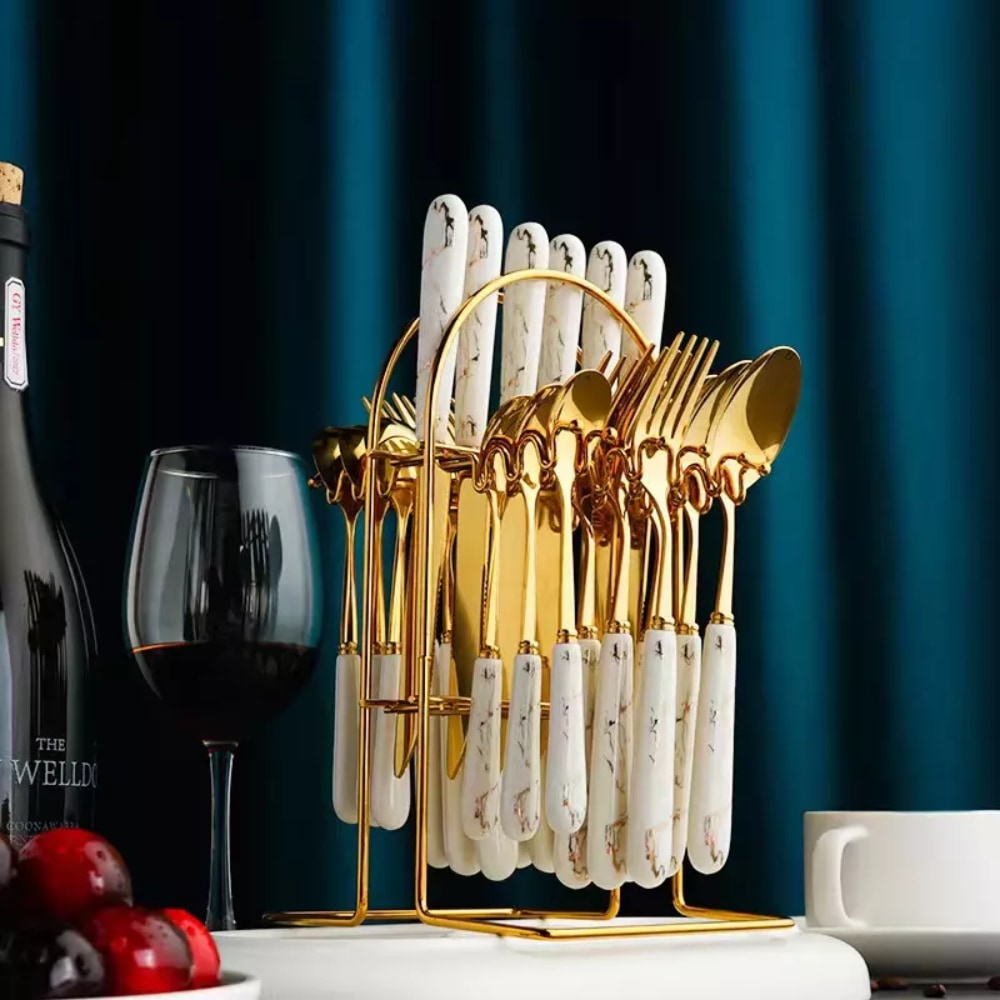 Set de couverts ODETTE de 24 pièces