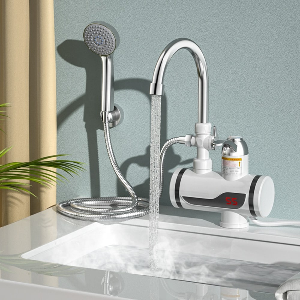 Robinet et douche avec chauffage intégré